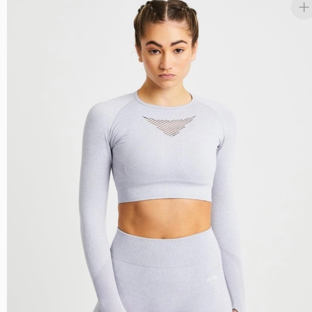 AYBL long sleeve workout top - Picture 1 of 6